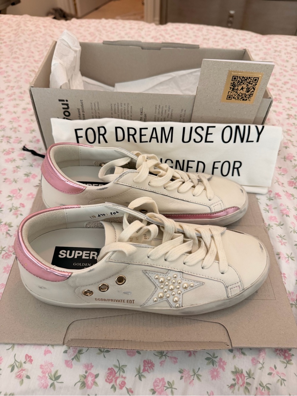 Golden Goose Women's Pink Super Star Sneakers